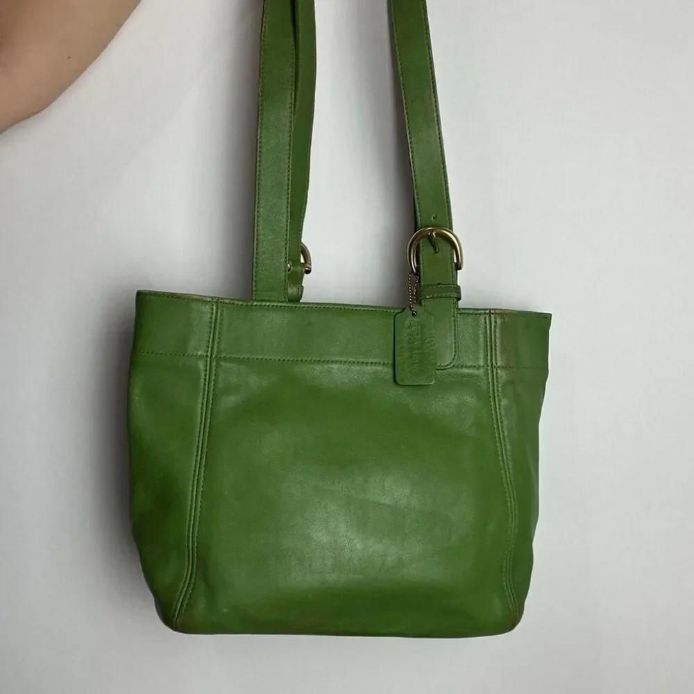 Coach Vintage 90s Waverly Soho Buckle Tote Green Leather 4157